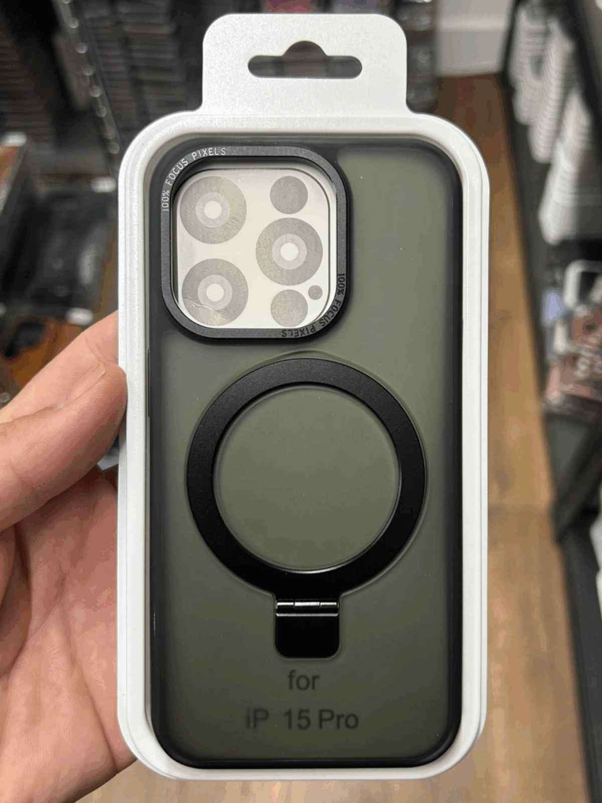 Funda Para Celular Larissa Magsafe